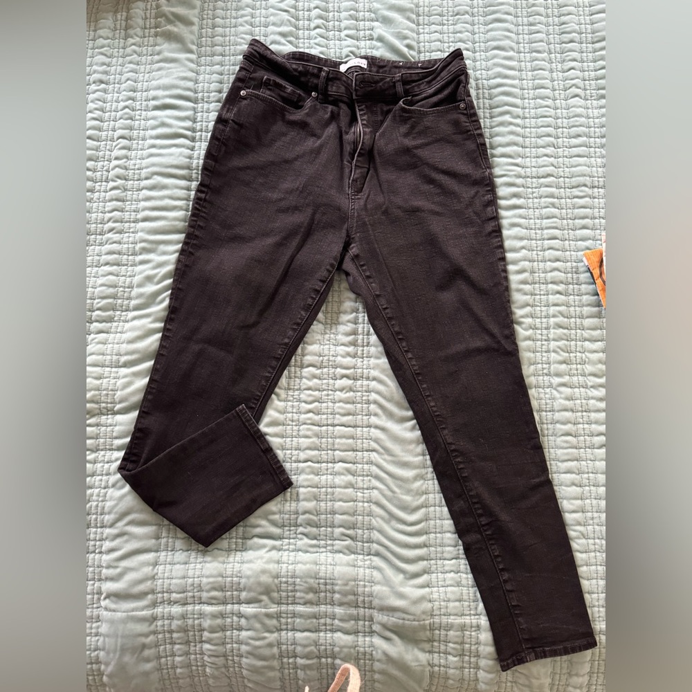 Loft curvy skinny black denim. Size 12/31